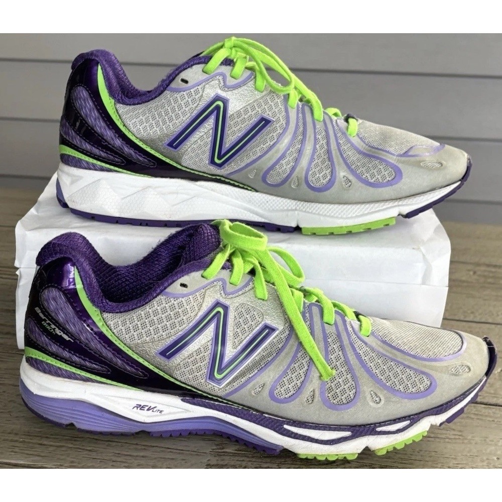 NEW BALANCE 110 WOMENS RUNNING SHOES size 8.5 Purple/lime Green Outdoor EUC
